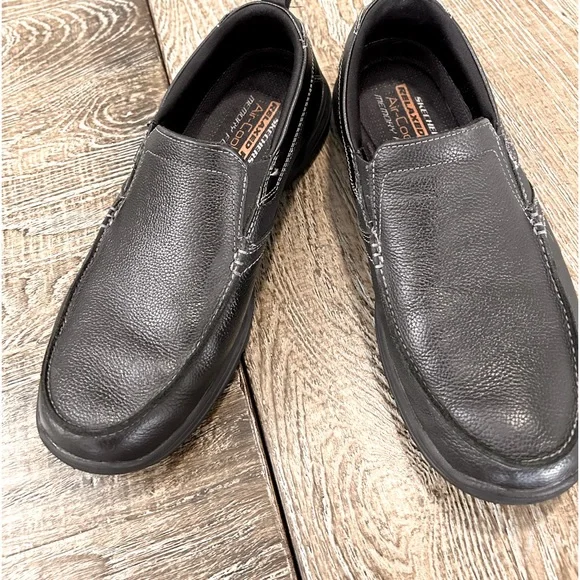 Men’s Skechers - Picture 1 of 4